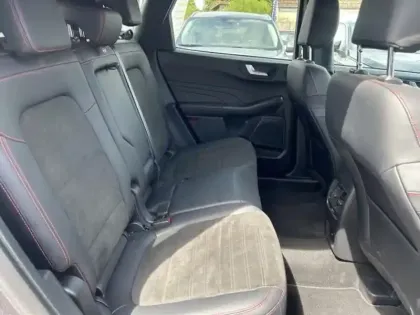 Photo 11 Ford Kuga  2.5 Duratec 190ch FHEV E85 ST-Line X BVA
