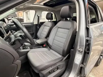 Photo 14 Volkswagen T-roc  1.5 TSI EVO 150ch Style Exclusive DSG7