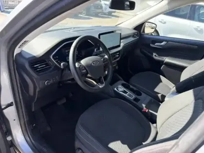 Photo 9 Ford Kuga  2.5 Duratec 180ch Hybrid FlexiFuel Titanium Powershift