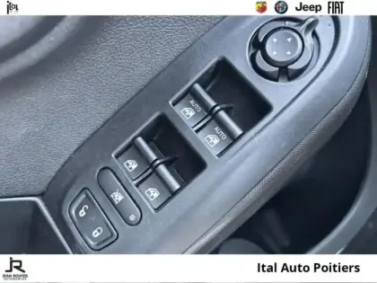 Photo 11 Fiat 500 X 1.5 FireFly Turbo 130ch S/S Hybrid (RED) DCT7