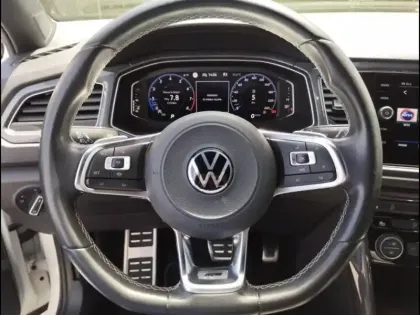 Photo 8 Volkswagen T-roc  1.5 TSI EVO 150ch R-Line DSG7