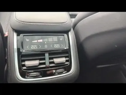 Photo 12 Volvo XC90  T8 AWD 310 + 145ch Ultra Style Dark Geartronic