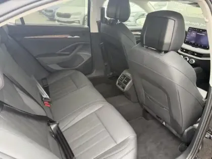 Photo 8 Skoda Superb  1.5 TSI 204ch PHEV Laurin & Klement DSG6