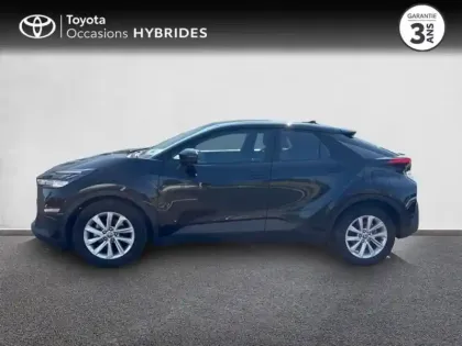 Photo 7 Toyota C-HR  1.8 Hybride 140ch Dynamic NG23