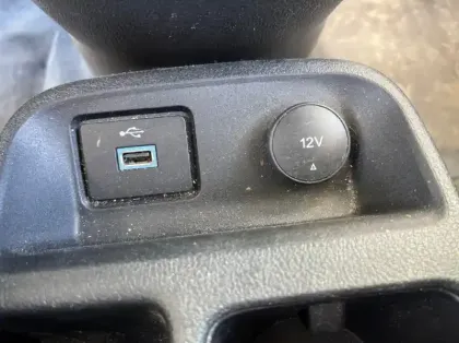 Photo 21 Ford Transit Connect Fourgonnette L2 1.0E 100ch E85 Trend