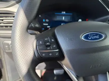 Photo 16 Ford Kuga 2.5 Duratec 180ch Hybrid FlexiFuel ST-Line X Powershift