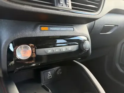 Photo 19 Ford Kuga 2.5 Duratec 180ch Hybrid FlexiFuel ST-Line X Powershift