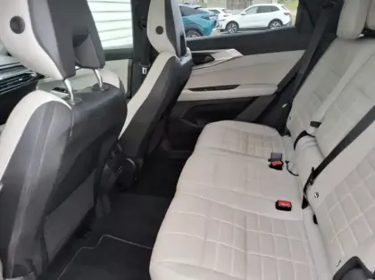 Photo 11 Renault Espace VI E-Tech hybrid 200 Iconic