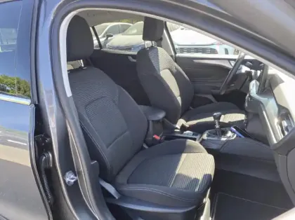 Photo 26 Ford Focus 1.0 EcoBoost mHEV 125ch Titanium X Business