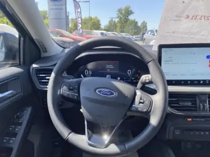 Photo 6 Ford Focus 1.0 EcoBoost mHEV 125ch Titanium X Business