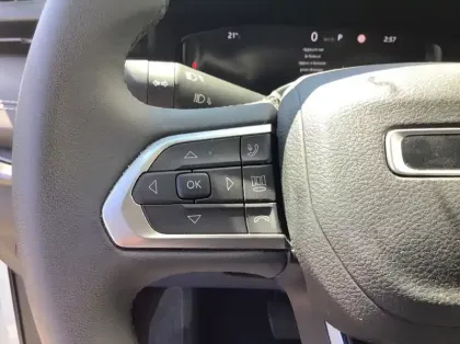 Photo 19 Jeep Compass 1.5 Turbo T4 130 ch BVR7 e-Hybrid Summit