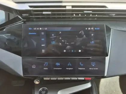 Photo 15 Peugeot 308 Hybrid 145 e-DCS6 Allure
