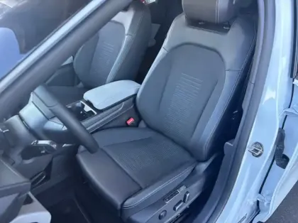 Photo 9 Ford Explorer 170ch Standard Range 52kWh Pack Premium RWD