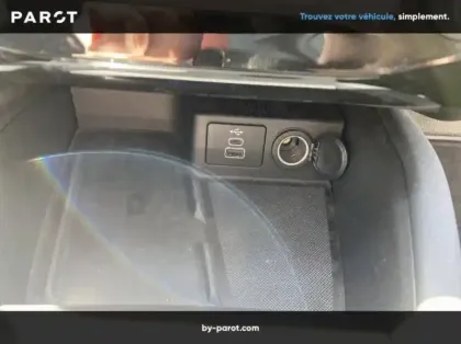 Photo 51 Ford Kuga Nouveau 2.5 Duratec 180 ch FlexiFuel FHEV E85 Powershift Titanium Business