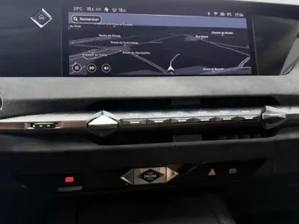 Photo 32 DS DS 4 II PURETECH 180 PERFORMANCE LINE + AUTO