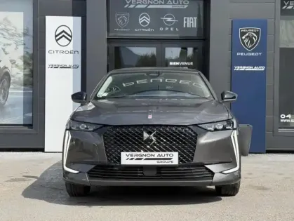 Photo 41 DS DS 4 II PURETECH 180 PERFORMANCE LINE + AUTO