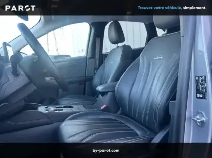 Photo 9 Ford Kuga 2.5 Duratec 190ch FHEV Vignale BVA i-AWD