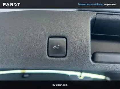 Photo 18 Ford Kuga 2.5 Duratec 190ch FHEV Vignale BVA i-AWD