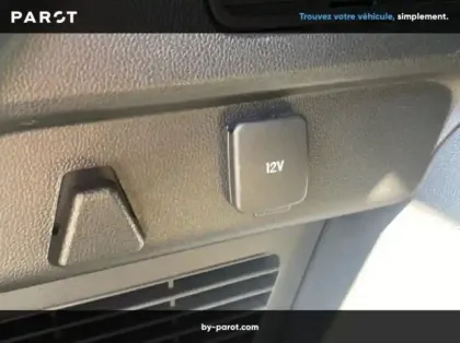 Photo 9 Ford Kuga 2.5 Duratec 180ch Hybrid FlexiFuel Titanium Business Powershift