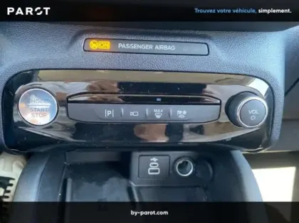 Photo 19 Ford Kuga 2.5 Duratec 180ch Hybrid FlexiFuel Titanium Business Powershift
