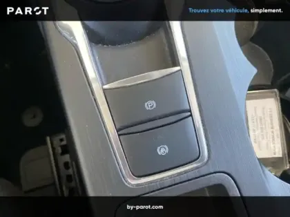 Photo 17 Ford Kuga 2.5 Duratec 180ch Hybrid FlexiFuel Titanium Business Powershift