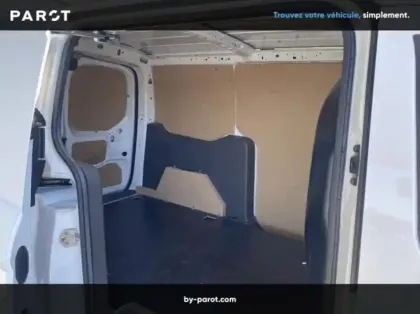 Photo 8 Ford Transit Connect Fourgonnette L2 1.0E 100ch E85 Trend