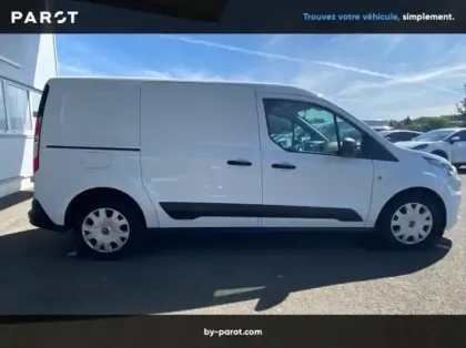 Photo 25 Ford Transit Connect Fourgonnette L2 1.0E 100ch E85 Trend