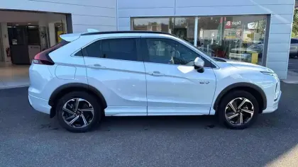 Photo 5 Mitsubishi Eclipse  Cross 2.4 MIVEC PHEV Twin Motor 4WD