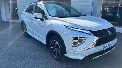 Photo 6 Mitsubishi Eclipse  Cross 2.4 MIVEC PHEV Twin Motor 4WD