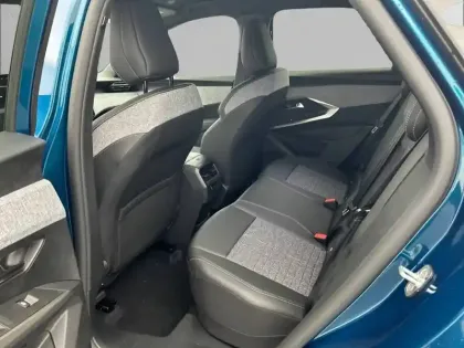 Photo 11 Peugeot 3008  Hybrid 145 e-DCS6
