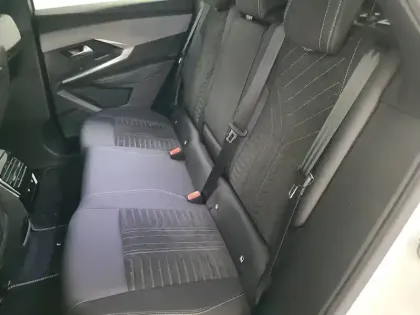 Photo 9 Peugeot 3008  Electrique 210 ch 73 kWh
