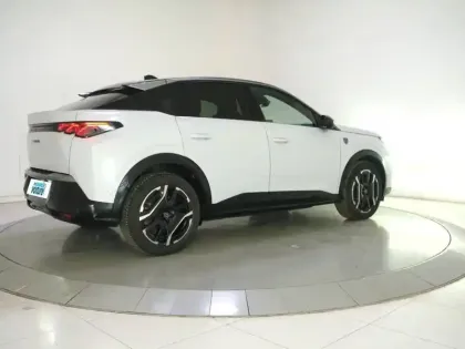 Photo 27 Peugeot 3008  Electrique 210 ch 73 kWh