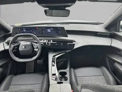Photo 7 Peugeot 5008  Hybrid 145 ch e-DCS6