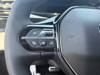 Photo 18 Peugeot 308  Hybrid 145 e-DCS6