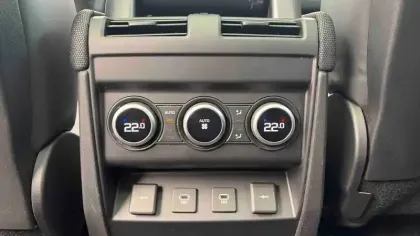 Photo 28 Land rover Defender  110 P400e PHEV BVA8 X-Dynamic