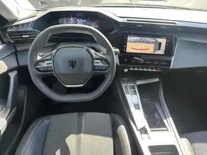 Photo 11 Peugeot 308  Hybrid 145 e-DCS6