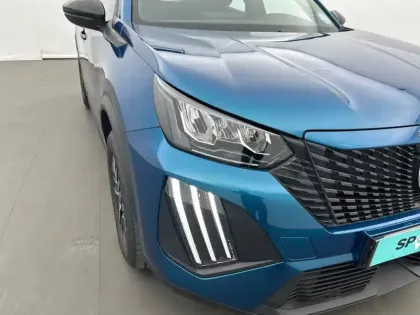 Photo 15 Peugeot 2008  Hybrid 110 e-DCS6