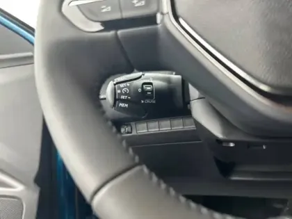 Photo 18 Peugeot 2008  Hybrid 110 e-DCS6