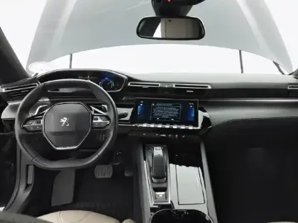Photo 7 Peugeot 508  Hybrid 225 e-EAT8