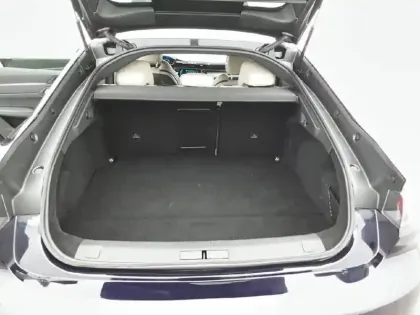 Photo 5 Peugeot 508  Hybrid 225 e-EAT8