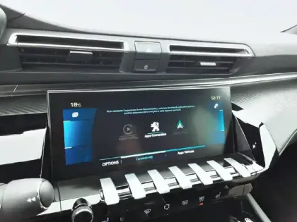 Photo 15 Peugeot 508  Hybrid 225 e-EAT8