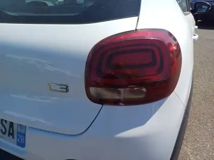 Photo 16 Citroën C3  PureTech 82 S&S BVM5