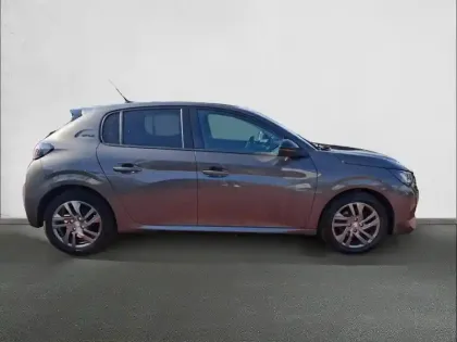 Photo 28 Peugeot 208  PureTech 100 S&S BVM6