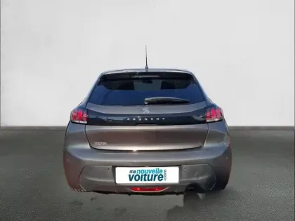 Photo 29 Peugeot 208  PureTech 100 S&S BVM6
