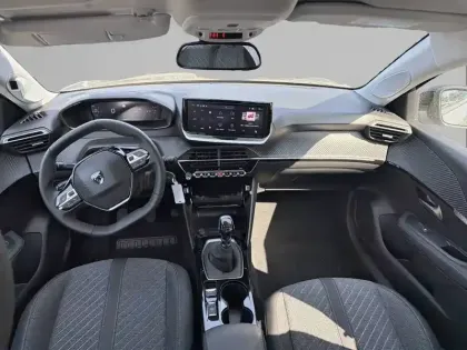 Photo 7 Peugeot 208  Turbo 100 ch BVM6