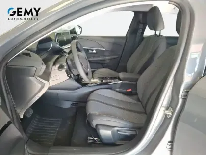 Photo 8 Peugeot 208  Electrique 136 ch 50 kWh