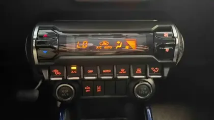 Photo 20 Suzuki Ignis  1.2 Dualjet Hybrid Auto CVT