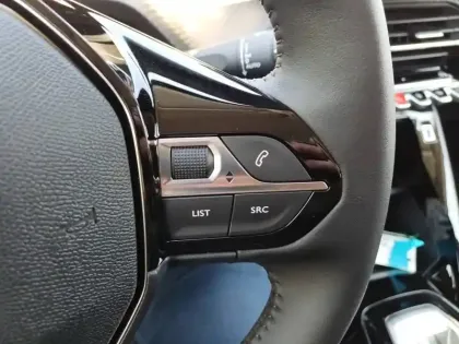 Photo 19 Peugeot 208  Hybrid 110 ch e-DCS6