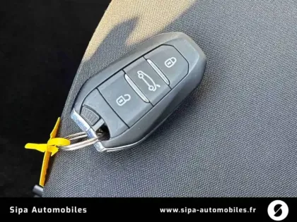 Photo 20 Fiat 600  T-Gen 3 1.2 Hybrid 145ch eDCT6