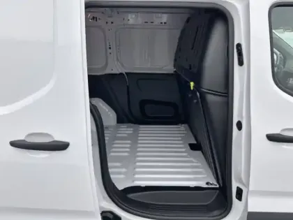 Photo 32 Citroën Berlingo  VAN M DIESEL 100 CH MANUELLE